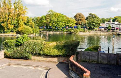 STABLE HOUSE - Near Windsor Castle - Foto 5