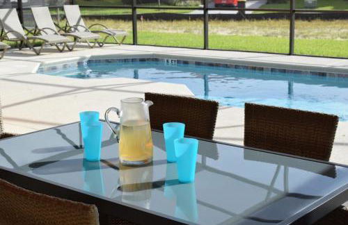 Large family friendly Vacation Home, Private Pool, Golf course location, Nr Orlando Disney Parks Florida - Photo 18