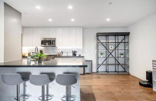 Sharon Green apartments by FantasticStay - Photo 62