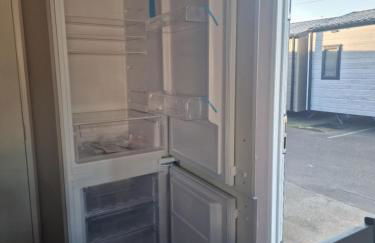 Serenity - Luxury Hot Tub, Sunnymede, Fantasy Island, Ramped Access, Parking, 2 dogs max - East Coast Holidays - Foto 27