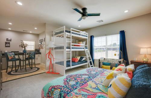 Lake Conroe Waterfront Home Patio and Shared Pool! - Photo 13