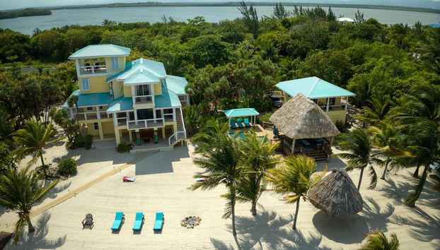 Lucky Duck Villa - Huge Beachfront Pool and Pier - Foto 2, Habitación