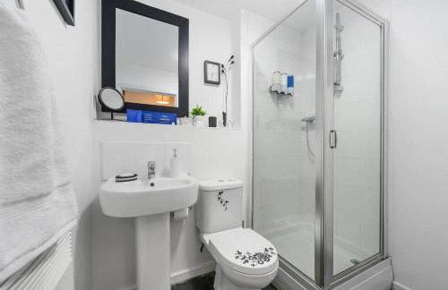 Cityfront Luxe Apt Near City Centre Facing Etihad & Coop Live, Free Parking - Foto 39