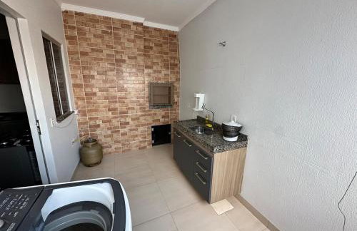 Apto próx Hospital Regional até 6 pessoas com garagem e wifi - Photo 15