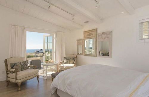 Ocean Views, Across The Street From Beach, Private Patio - Photo 17