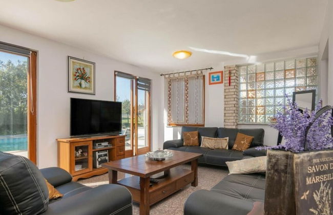 Adalene Comfortable Holiday Residence - Foto 11