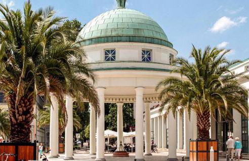 2 Bedroom Cozy Apartment In Bad Pyrmont - Foto 21