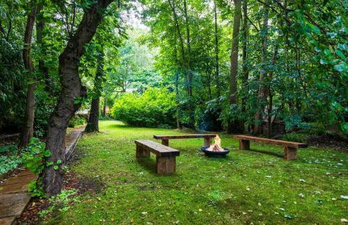 Waterside Cottage - Hot Tub, Mooring, Arcade, Bar - Foto 13