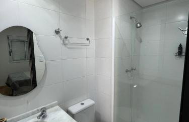 Apartamento Frente Shopping - Foto 13
