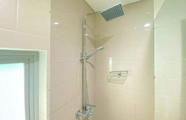 Spacious And Comfort Stay 2Br Apartment Pejaten Park Residence - Photo 16