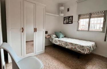 Vive la esencia de Triana - Foto 16