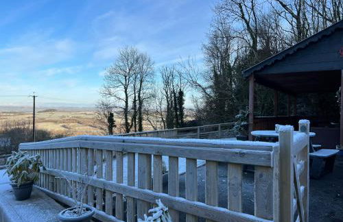 Kabin in the woods with Hot Tub - Foto 17