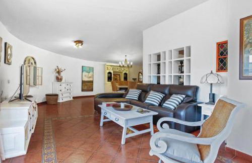 Villa Aventura - Photo 3