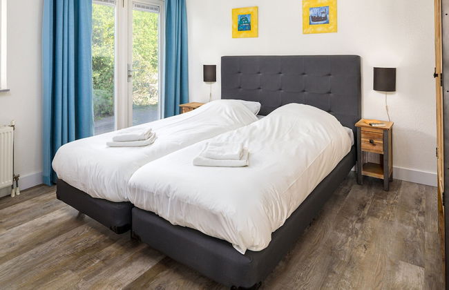 Restyled Villa Near the Beach - Photo 2