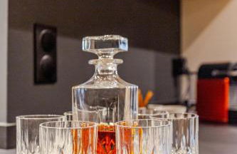 STRAS'LOFT - Hypercentre - Haut de Gamme - Cathédrale - Confort - Calme - Foto 9