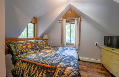 Hidden Gem Falls Cabin with Creek and Game Room - Foto 19