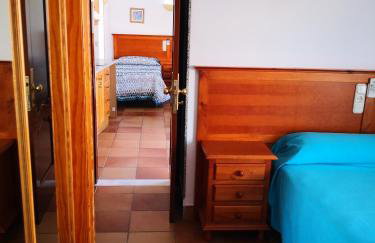 Apartamentos Leonor Carihuela - Photo 4
