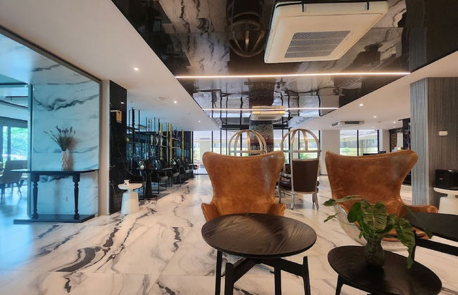 Palette Bella B All Suites Bangkok Hotel - Photo 65