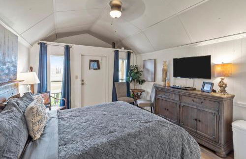 Pelican's Nest, Caddo Lake Cabins, with Kayaks - Foto 3