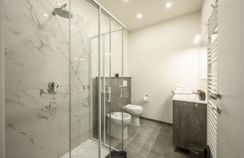 College Suites - Photo 33