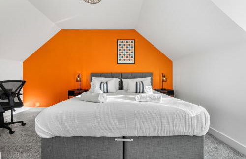 Stylish 4-Bedroom Townhouse with two large parking spaces and superfast Wi-Fi - Photo 20