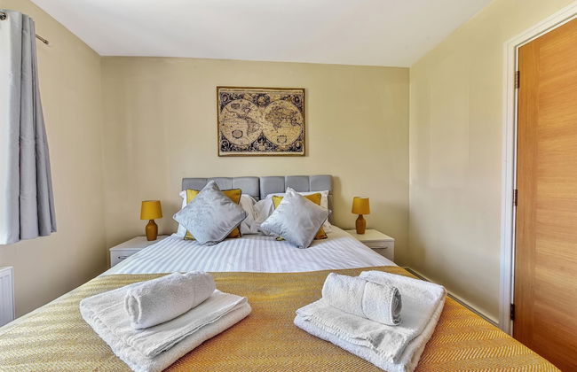 London Heathrow Living Holywell Serviced Houses - Photo 27