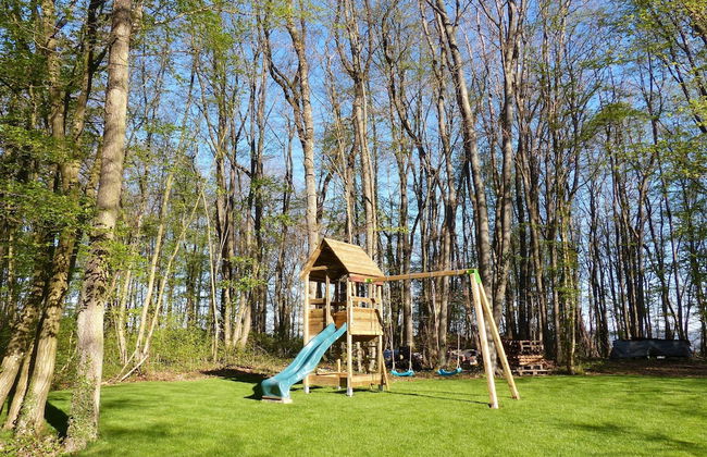 New House on the Edge of a Large Forest, Large Garden,very Quiet, Beautiful Area - Foto 27