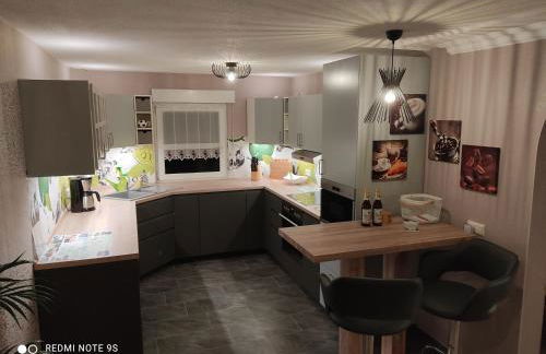 Großzügige Ferienwohnung am Waldesrand im Seenland - Foto 4