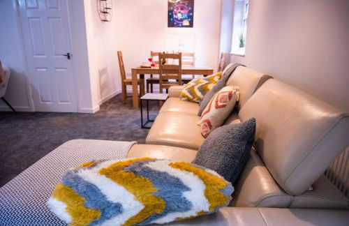 Conyngham Villa, Luxury Detached House, 6 Beds, 4BR,Large garden, Parking - Sleeps 8 - Foto 80