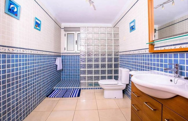 Costa Blanca, Private Pool, Full Aircon, Sleeps 12 - Foto 14