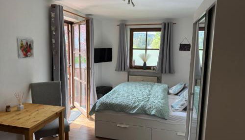 Apartment Pool Sauna Netflix FreeParking WIFI YoutubePremium - Foto 2