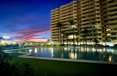 Atico de lujo vistas dos mares - Foto 18