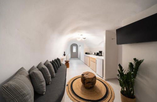 Spilia Caves Santorini - Foto 18