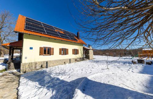 SPA HOLIDAY HOUSE REŽEK - Lovinac - Foto 60