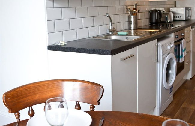 Corner House Apartment - Foto 16