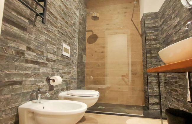 San Giovanni Suite Central - Photo 14