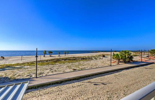 Sunny Beachfront Biloxi Condo with Resort Amenities! - Foto 27