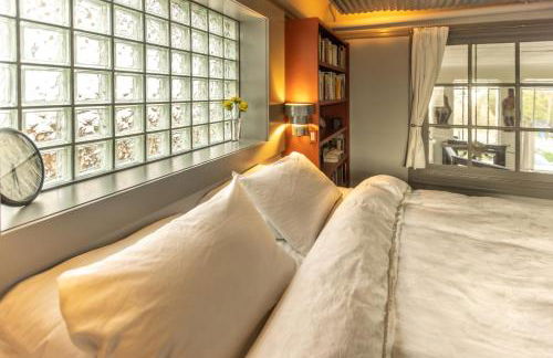 Luxury Living in Historic Bank Haven of Art&Music - Foto 28