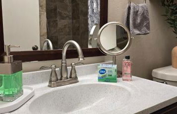 Cozy Updated Cove of Heaven, 5mins to Lake Hefner! - Photo 10