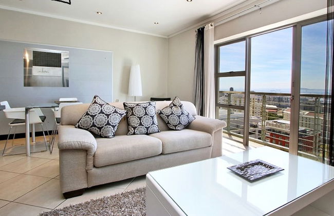 ITC Hospitality Group One Bedrooms Icon Building - Photo 11