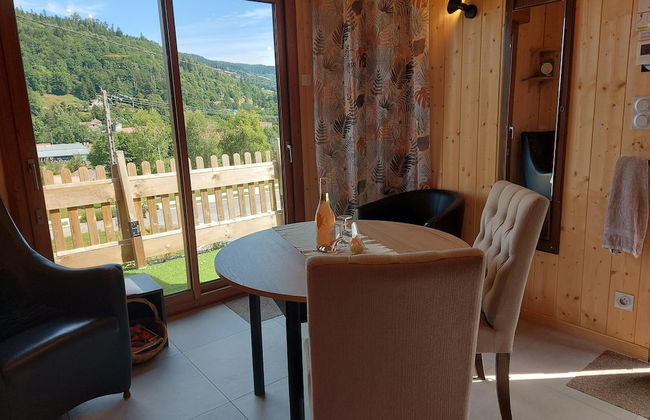 Chalet in Lovely, Rich Forest Setting With a Beautiful View - Photo 45