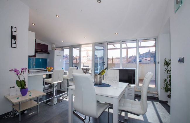 Apartment Four tower - Photo 24