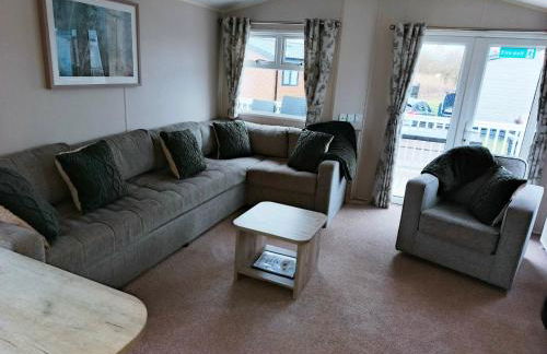 JEMs Hot-Tub Getaways 6 berth at Tattershall Lakes - Foto 25