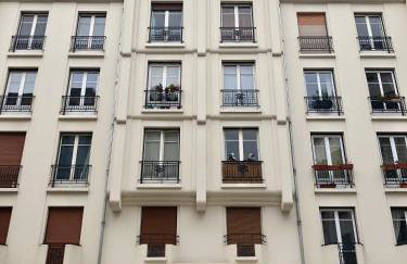 Charmant appartement parisien vue sur Tour Eiffel - Foto 10