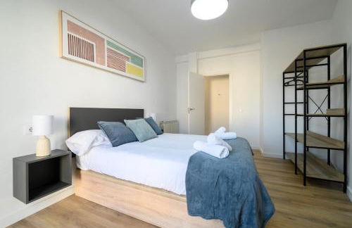 APT-Inside the Wall-Family,Games,Relax,History - Foto 29