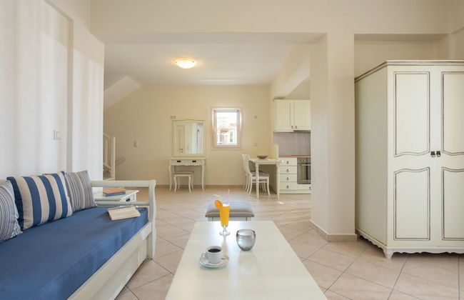 Iliada Villas - Photo 41