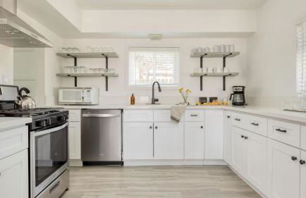 Boho Joshua Tree Escape w/ Firepit, Courtyard & Epic Views Asteroid by Avantstay - Foto 14