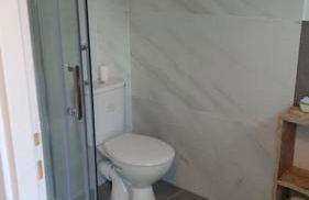 Appart cosy proche gare RER E entre Paris-Disney - Foto 8