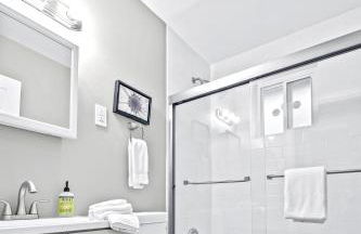 Saint Charles 2 Bedroom Townhome Retreat - Foto 10