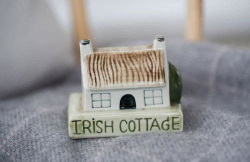 Red Pump Cottage - 3 bedroom, sleeps 6, private garden - Foto 51